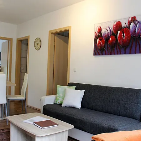 公寓 Pear - On The Fruit Tree Zutzen