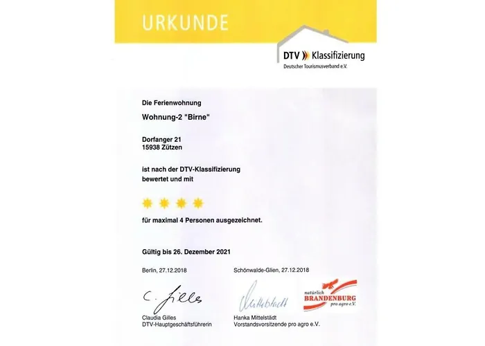 Pear - On The Fruit Tree Lägenhet *